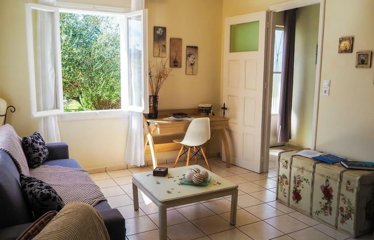 Country house Kroussos Cottage Faraklata
