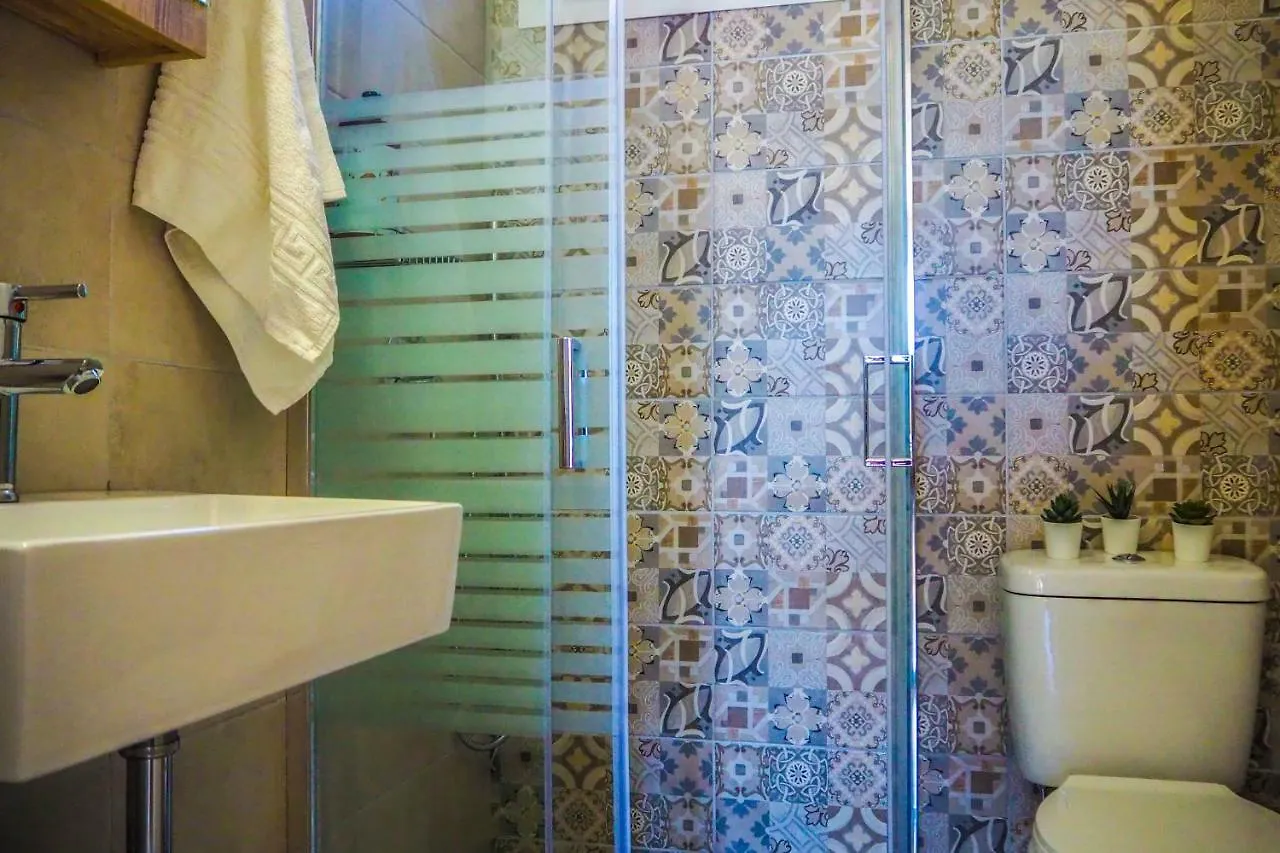 Kroussos Cottage Faraklata